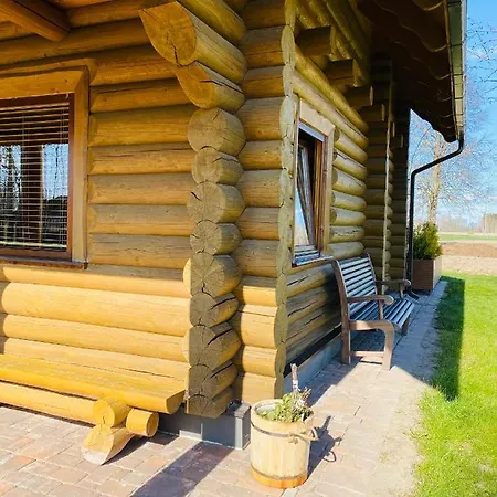 Brivdienu Maja Odumini Leimani Exterior photo